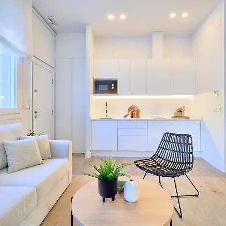 Lofts Parque De Huelin Malaga