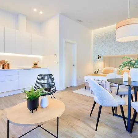Lofts Parque De Huelin Apartment