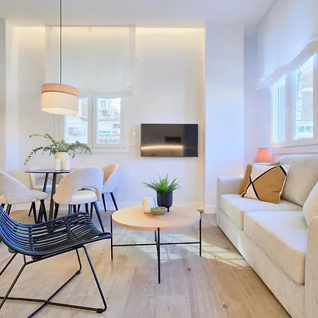 Lofts Parque De Huelin Apartament Malaga