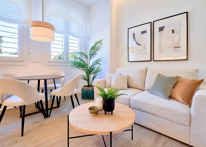 Lofts Parque De Huelin *