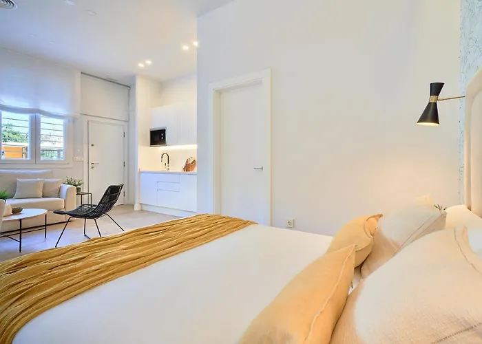 Lofts Parque De Huelin Apartament Malaga